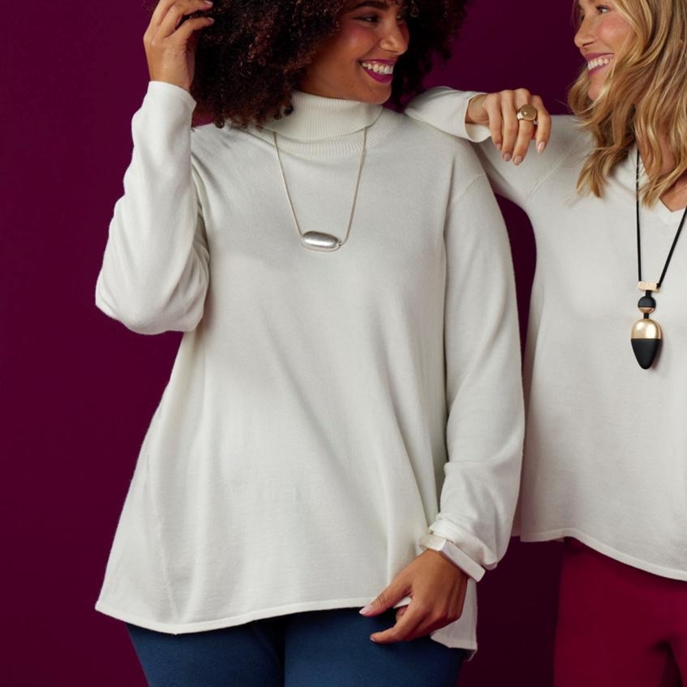 MarlaWynne Cream Turtleneck Sweater - Relaxed Fit Cashmere Blend